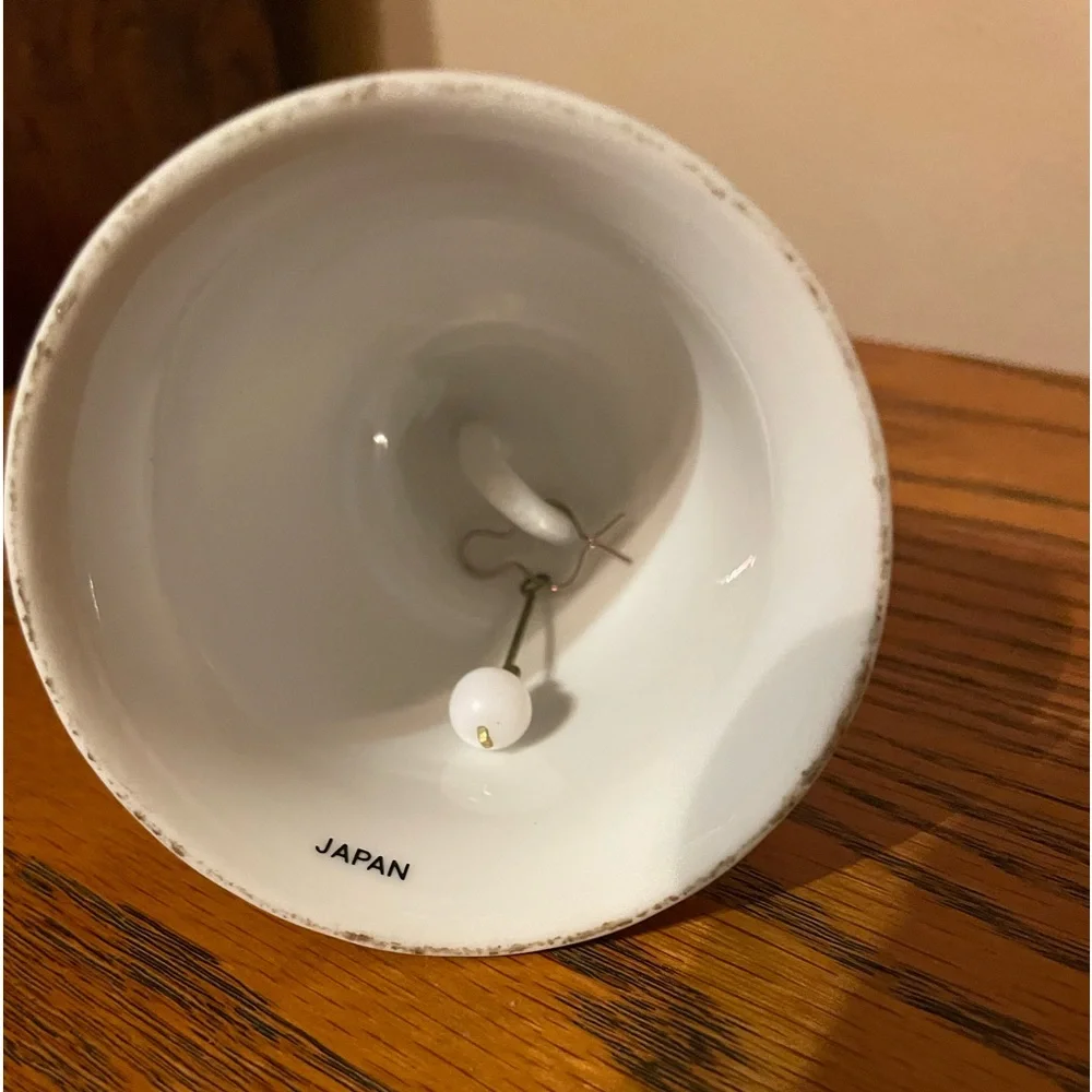 PORCELAIN Vintage Santa Dinner Bell w Clapper ⭐️Rare Find⭐️ Approximately 6” EUC